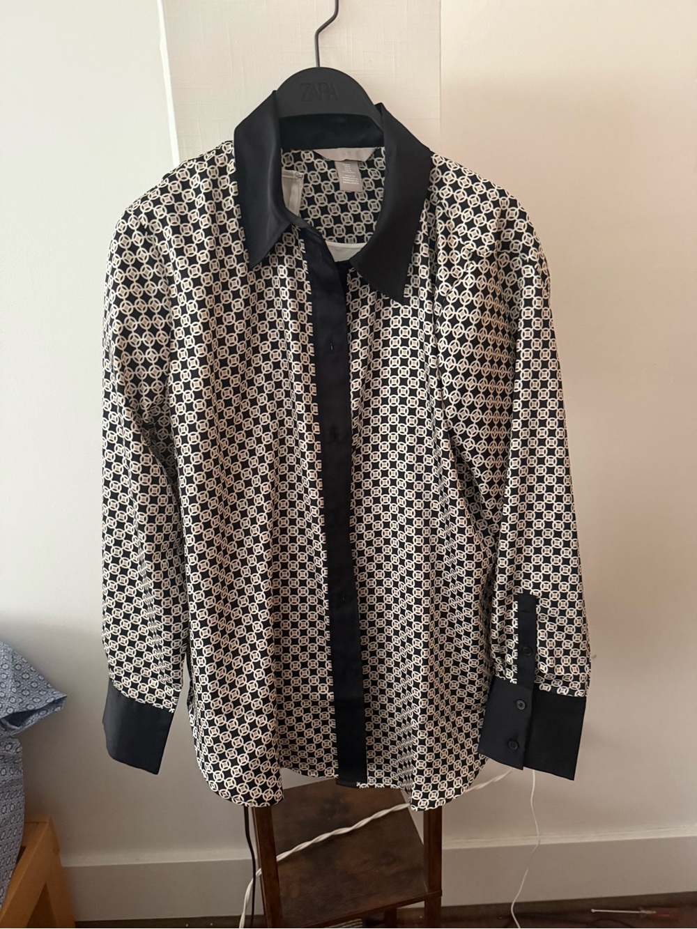 H&M Black & White Patterned Silk Shirt